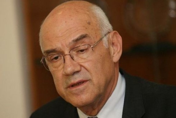 Мораториумът върху цените на тока парното и водата е незаконен